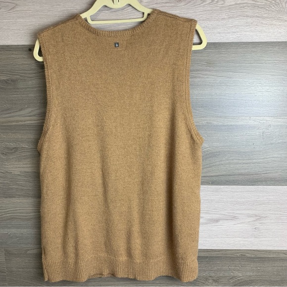 VOLCOM Sweater Vest - Picture 3 of 6